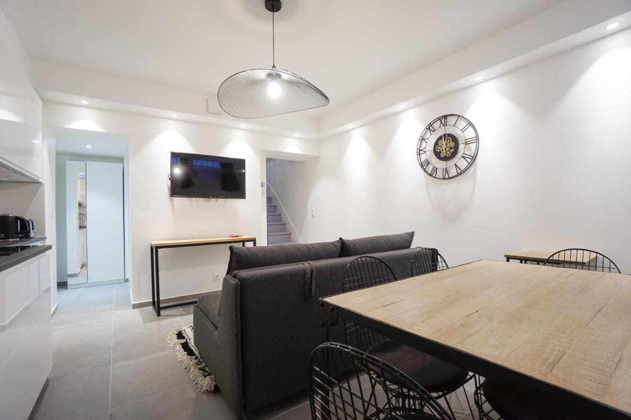 Modern Duplex Close To The Eiffel Tower Paris Exterior foto